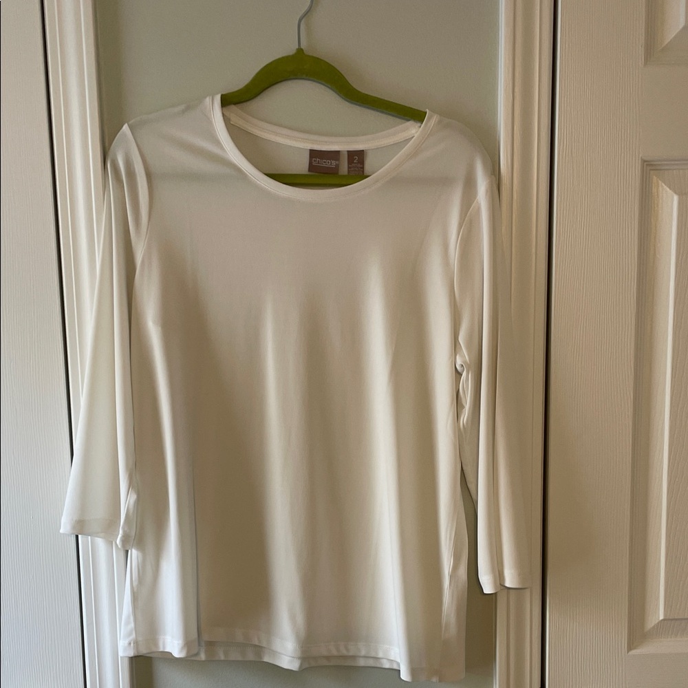 Chico's Elegant white Long Sleeve Tee